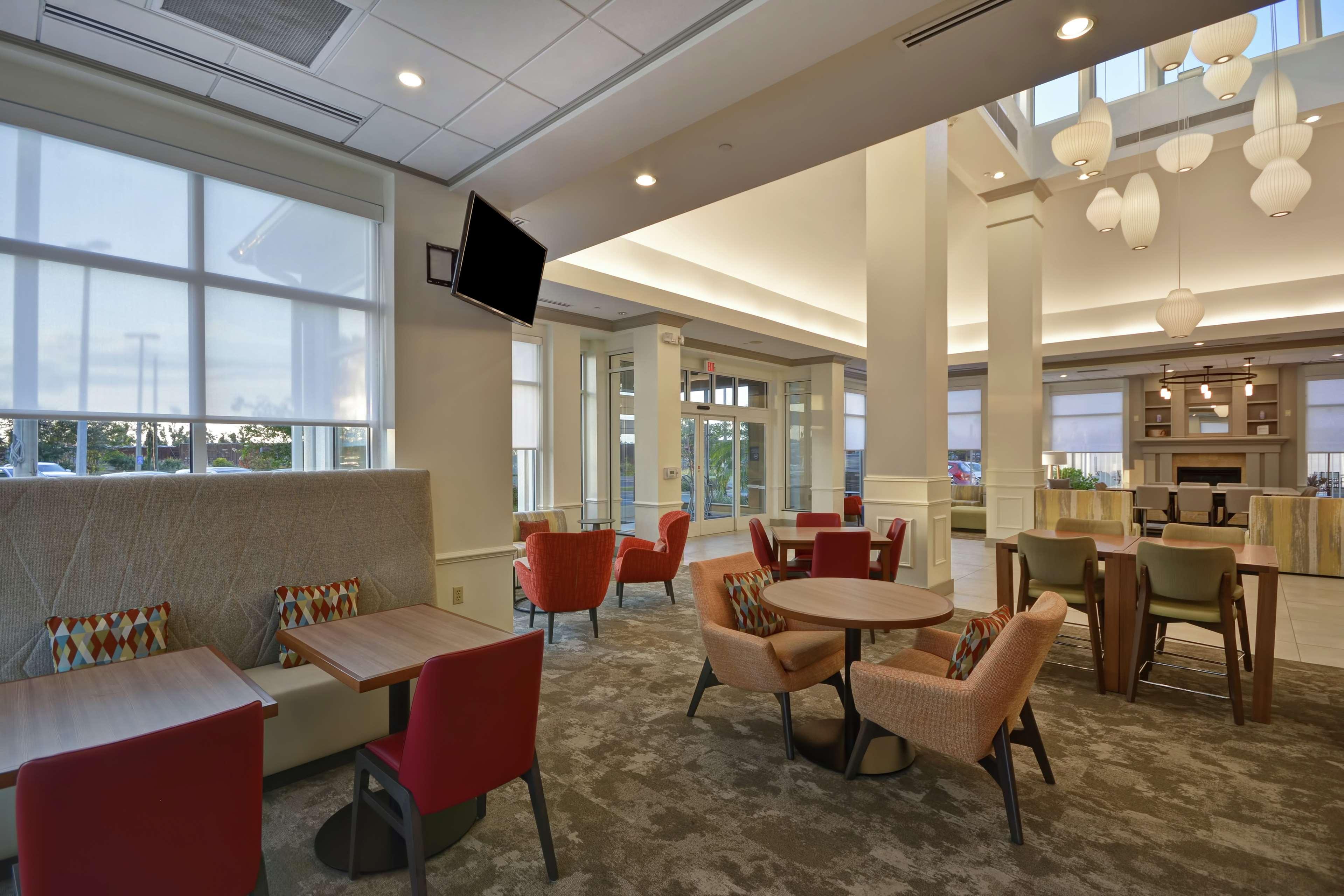 Hilton Garden Inn Panama City Bagian luar foto
