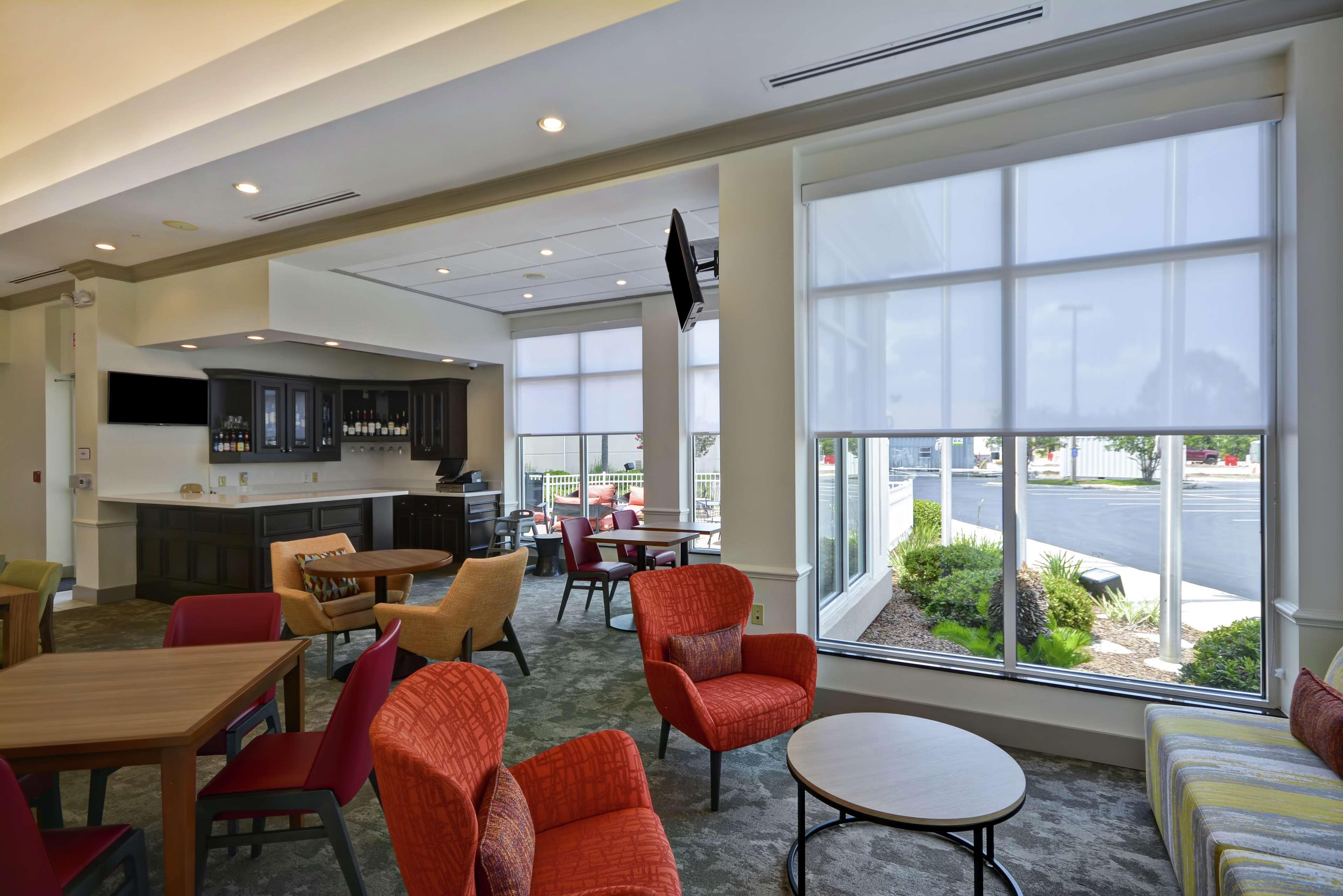 Hilton Garden Inn Panama City Bagian luar foto