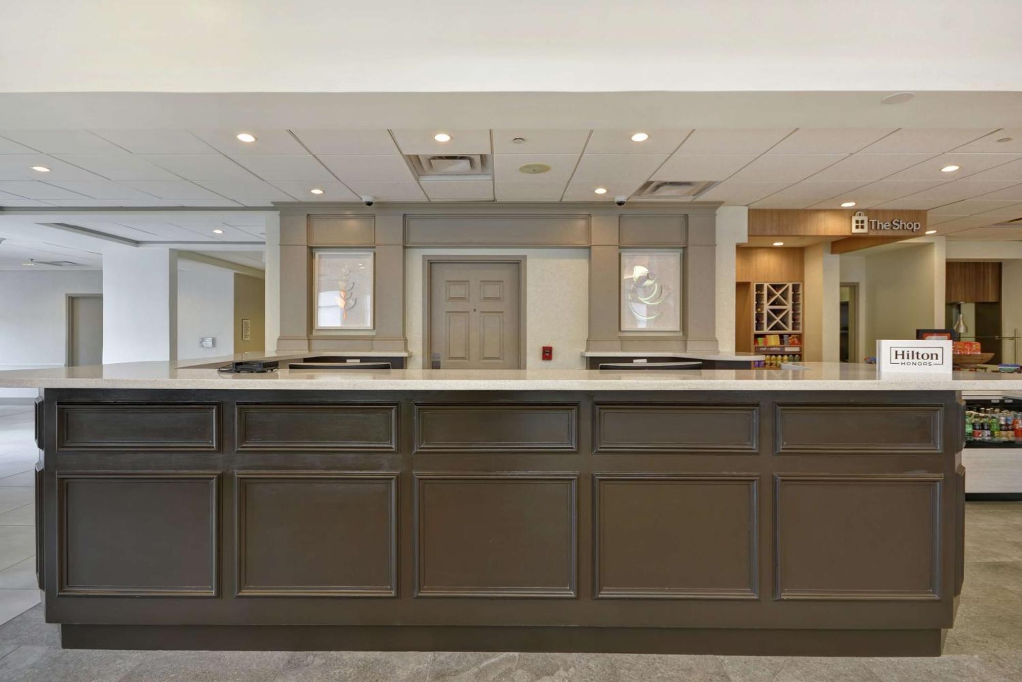 Hilton Garden Inn Panama City Bagian luar foto